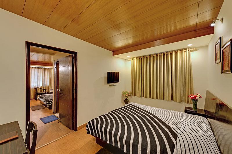 Hotel Suman Paradise Nainital Bagian luar foto