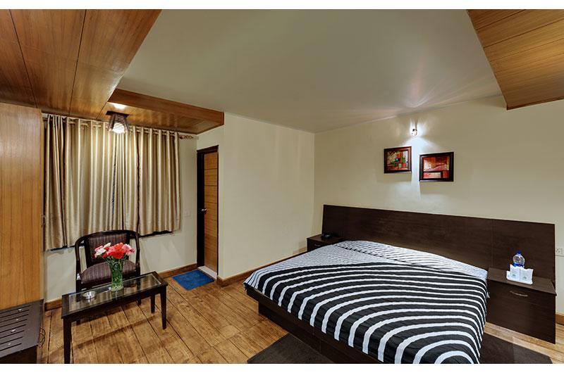 Hotel Suman Paradise Nainital Bagian luar foto